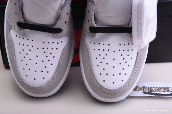 Cheap Husky Grey Jordan Air 1 OG Light 555088-126 High Smoke 0807